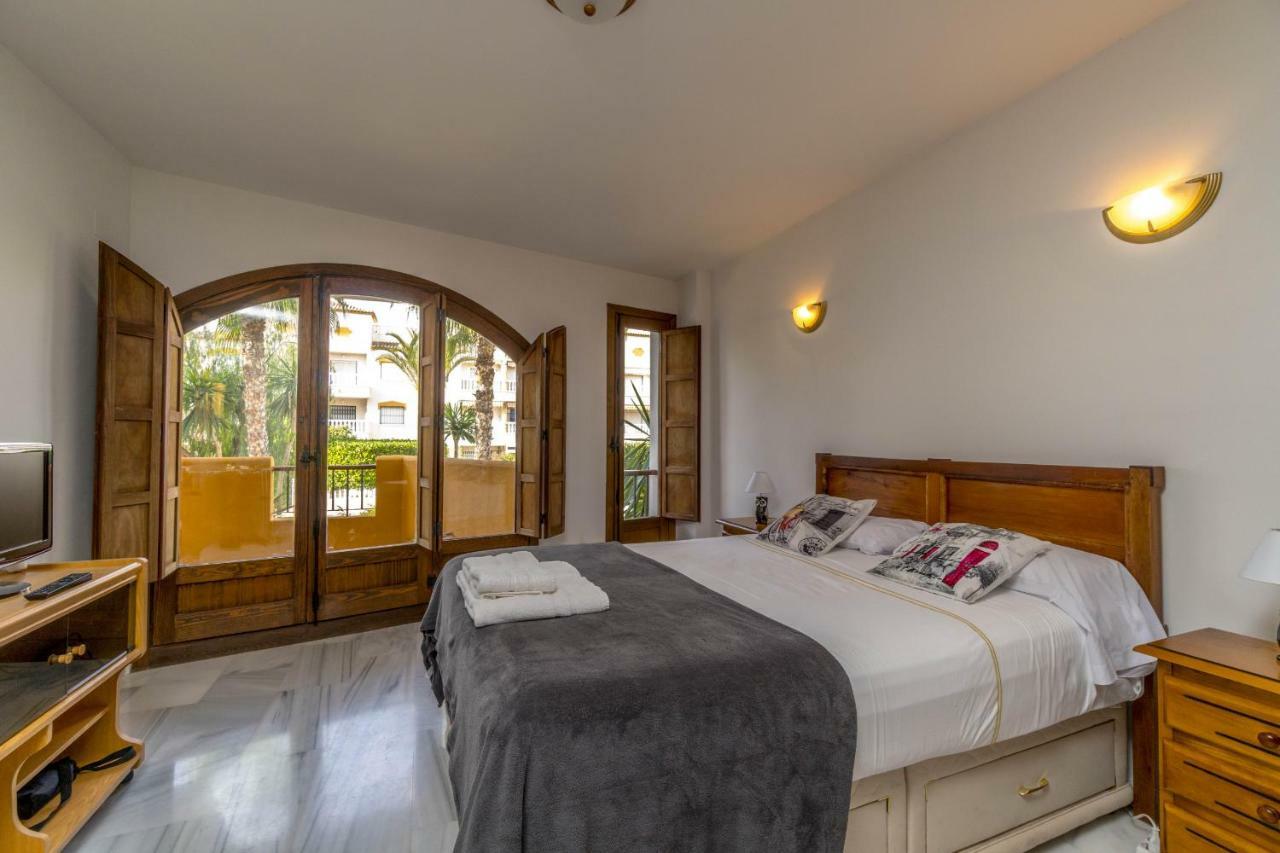 Apartmento Carla Punta Prima Torrevieja Eksteriør billede